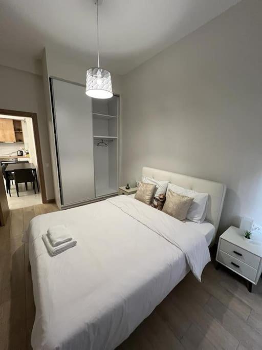 Cozy New Apartment Nearby Metro Aten Exteriör bild